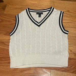 Fall/summer sweater vest